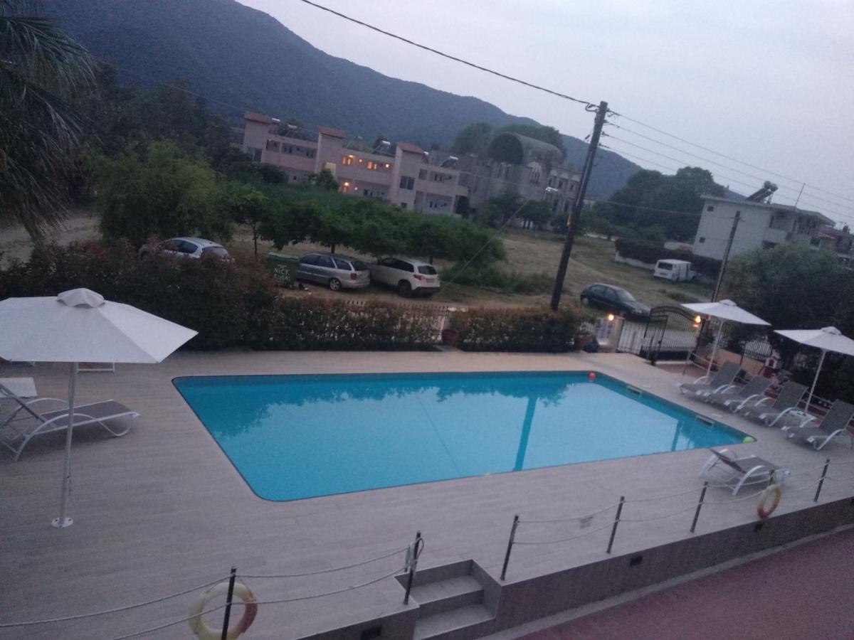 Nick Rooms Stavros  Exterior foto